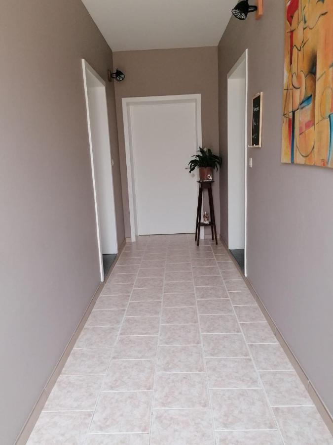 Superbe Appartement De 65M2 A 6061 Montignies-Sur-Sambre Charleroi Luaran gambar